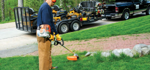 How to Effectively Use a String Trimmer