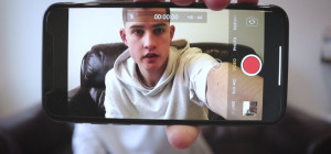 Tips on How to Start Vlogging With Your Mobile Phone [2020]