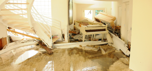 How long does water damage take to dry out?
