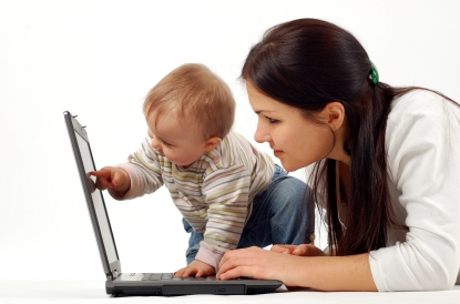 Navigating the Waters of Motherhood: Helpful Websites For New Moms