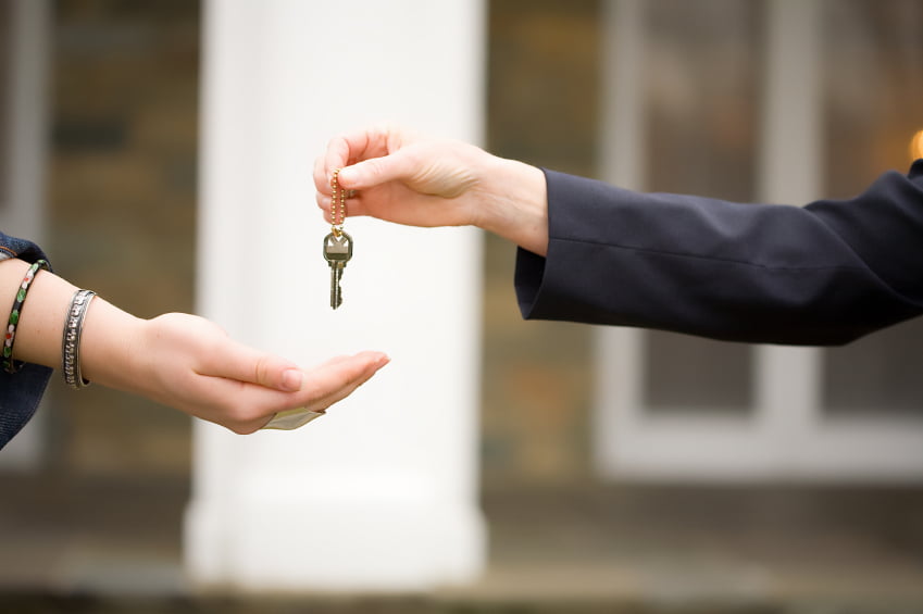 11 Tips for Managing Your Rental Property as an Absentee Landlord