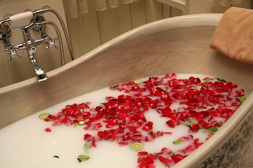 How to Turn Your Home Bathroom into a Spa