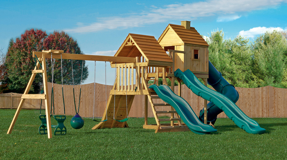 Finding a Playset That Is Fun and Safe