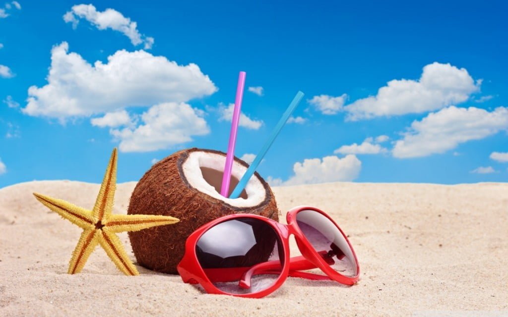 Packing Checklist for a Summer Beach Escapade