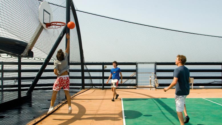 The Best Sports to Enjoy in Cruise Ships