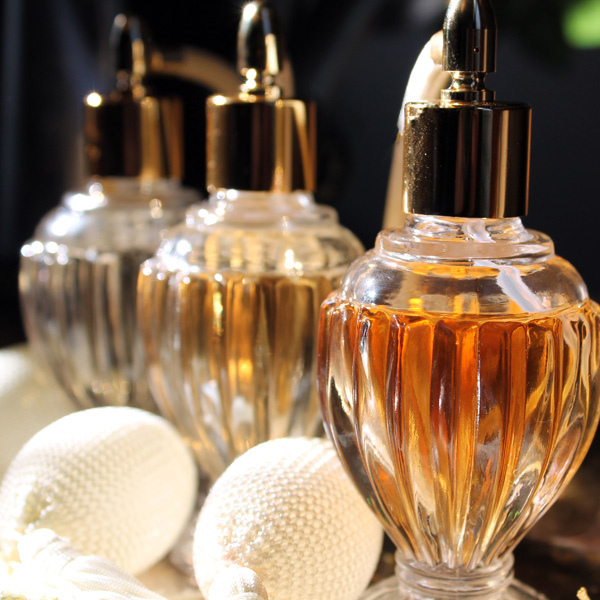 Advantages of Buying Perfumes Online