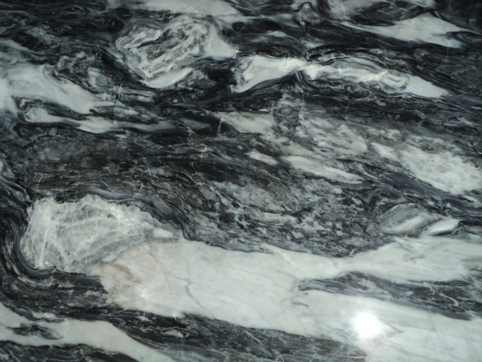 Tips on Choosing Marble Worktops for Your Home
