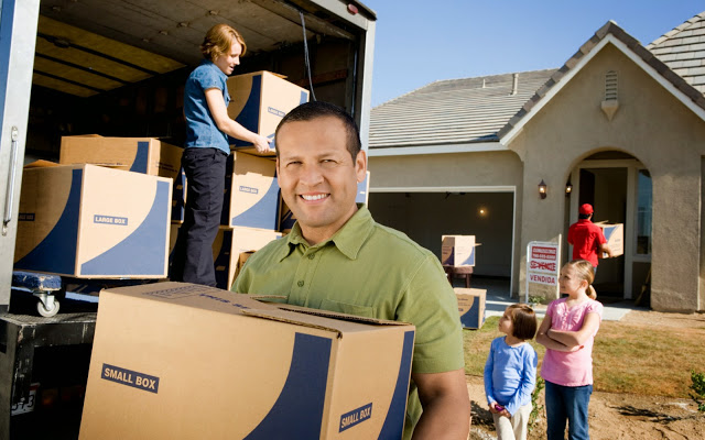 Guide to the Advantages and Disadvantages of a DIY Move