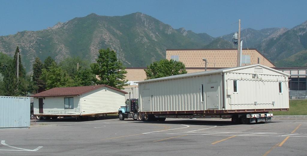 Top Reasons to Choose Portable Classrooms for Schools