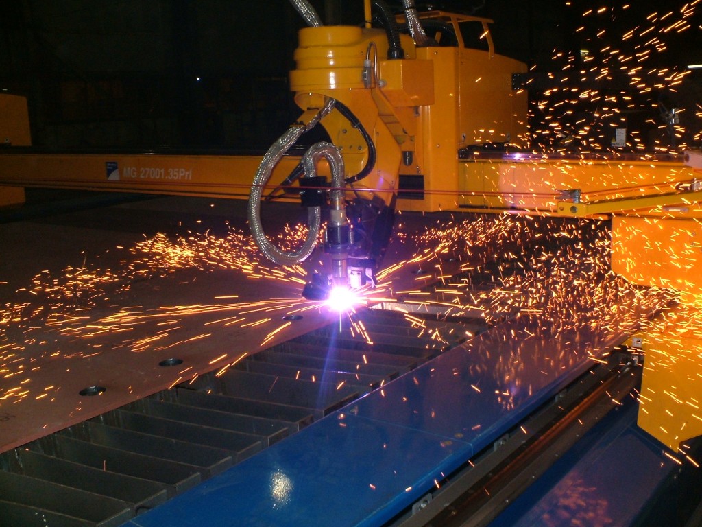 Buying Guide for the Best Plasma Cutter