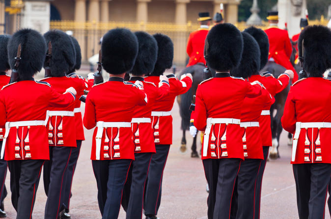 Facts to Know about the Changing of the Guard Ceremony