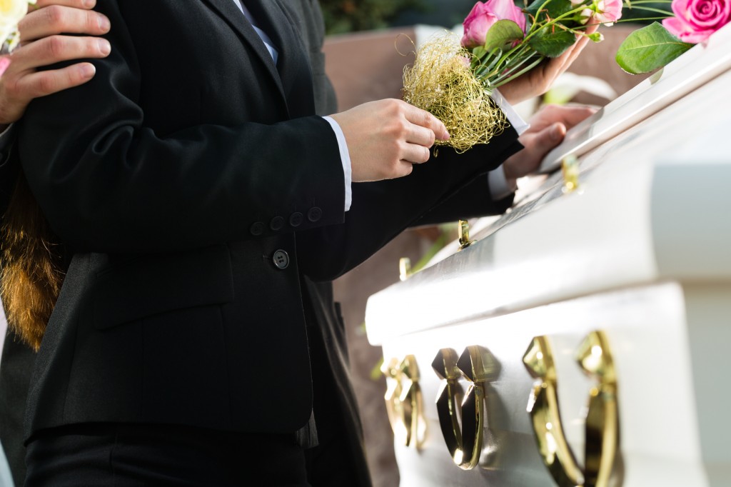 3 Personalized Memorization Ideas to Plan Funeral Service