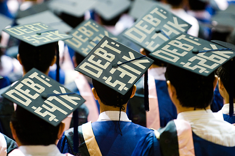 How to Avoid the Student Loan Trap in 3 Simple Steps