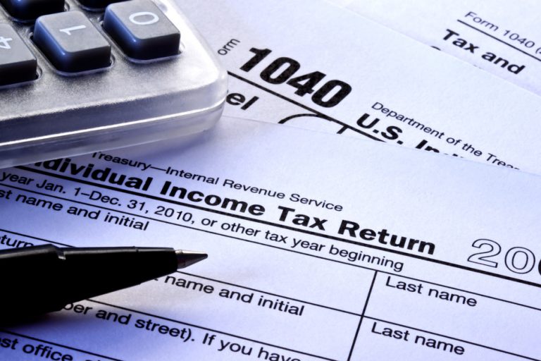 Income Tax Preparation Checklist: 10 Ways to Make Getting Your Refund Easier