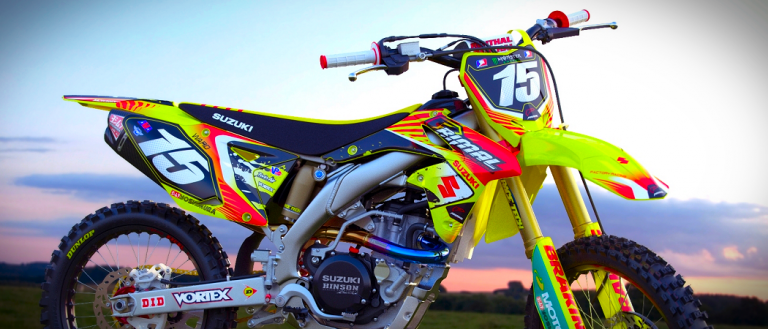 Factors to Consider While Looking For Motocross Graphics