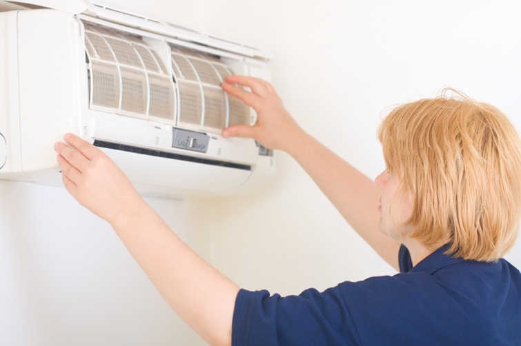 DIY Air Conditioning Maintenance Tips