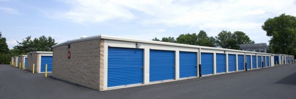 6 Benefits of Using Self Storage Facilities for Business in Toronto, Canada