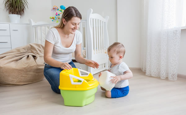 5 Things to Keep in Mind When Toilet Training The Montessori Way