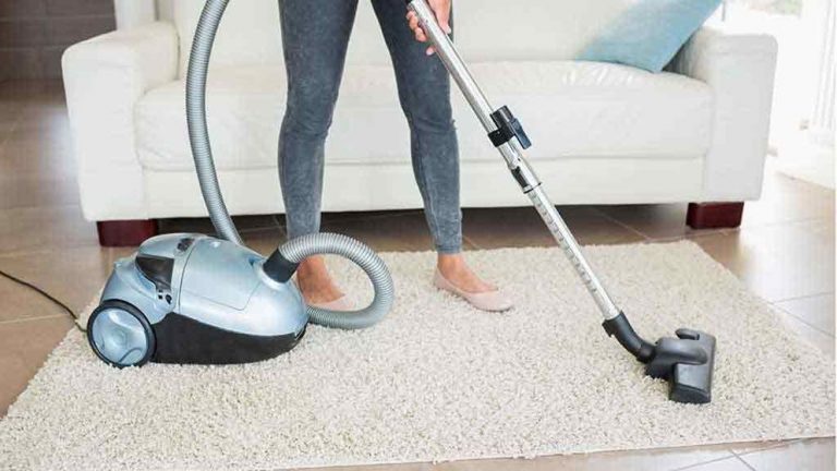 Are Vacuum Cleaners Necessary for the Homes without Carpets?