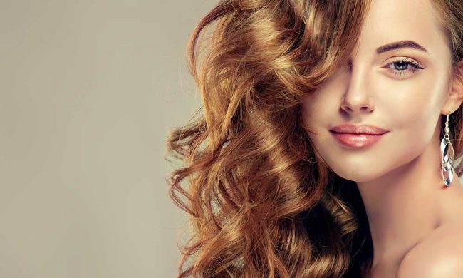 Stop Damaging Your Hair: 5 Harmful Habits