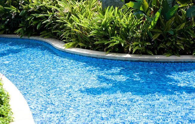 4 Handy Strategies to Make Your Pool Environmentally Friendly