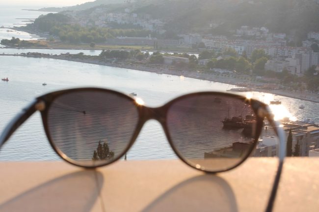 How Sunglasses Help in Protecting Your Eyesight