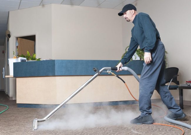 Top 6 Tips for Choosing Commercial Cleaning Equipment
