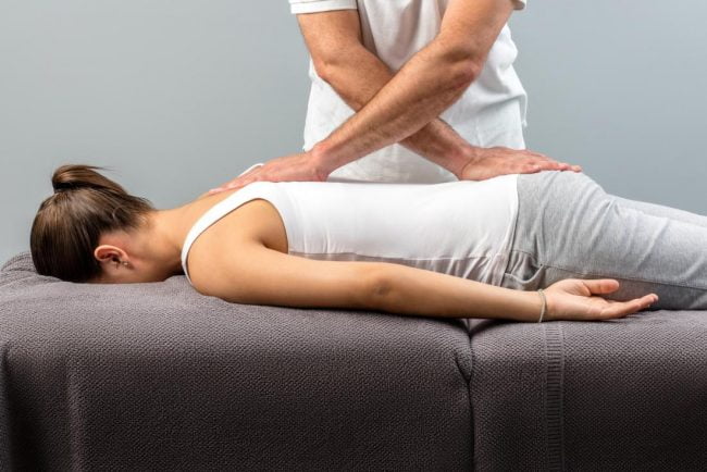What Does a Chiropractor Do?