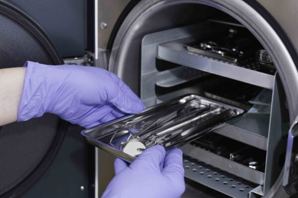 What You Need to Know About Autoclave Sterilization